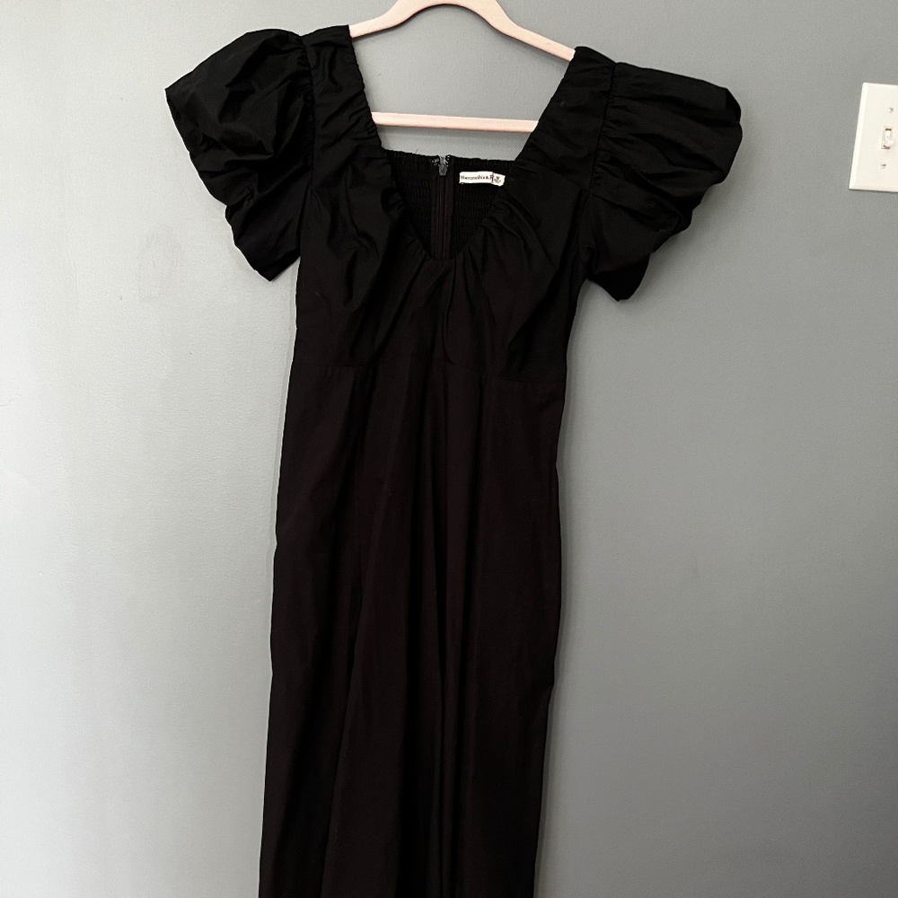 Abercrombie & Fitch Black midi dress